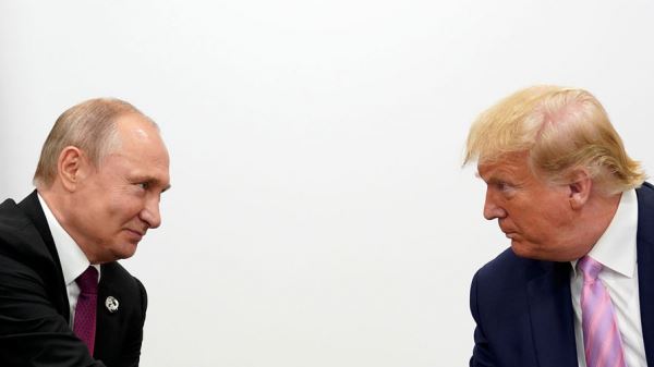 Белый дом рассказал о договоренности Путина и Трампа тесно сотрудничать по COVID-19