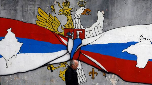 Сербия попросила Россию о помощи в борьбе с коронавирусом