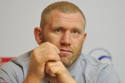 Российский боец MMA назвал карантин возможностью кайфовать и пить для россиян