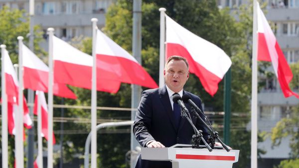 Польский Сейм одобрил проведение президентских выборов по почте